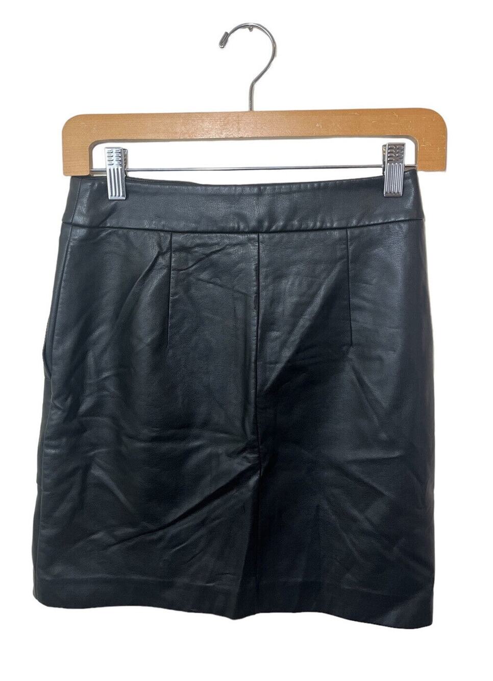 French Connection Faux Leather Mini Skirt Black Zipper 2 Biker Witchy Goth Sexy